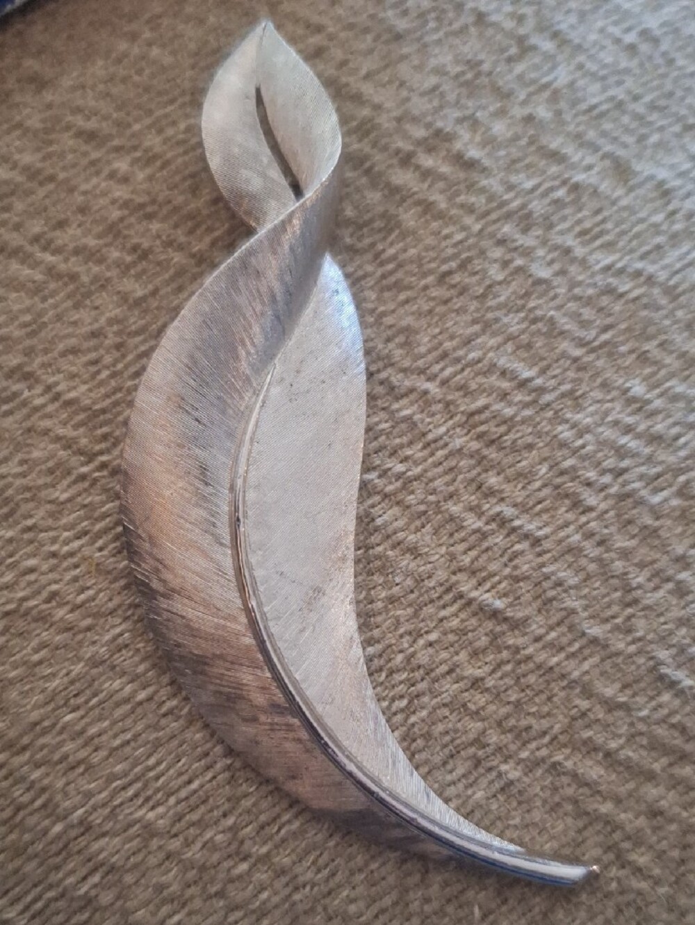 Tafari Vintage silver Leaf Pendant Broach-